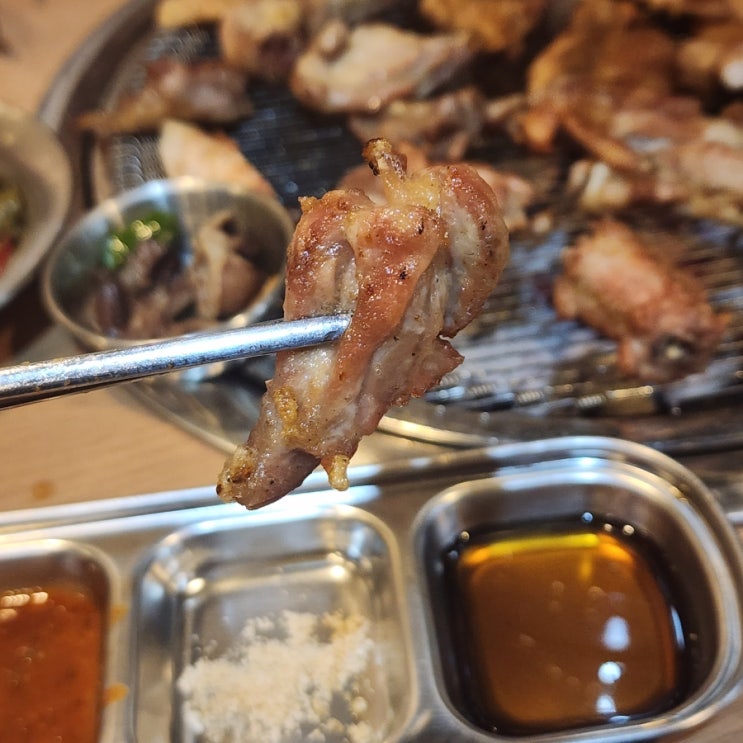  쌍촌동맛집 참숯불에꾸운닭 상무점 쌍촌동 닭구이 달려
