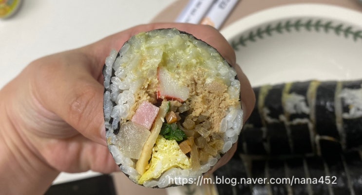  홍제역맛집 주재근베이커리 오렌지김밥 1호점 방문후기(ft. 와사비참치김밥 추천)