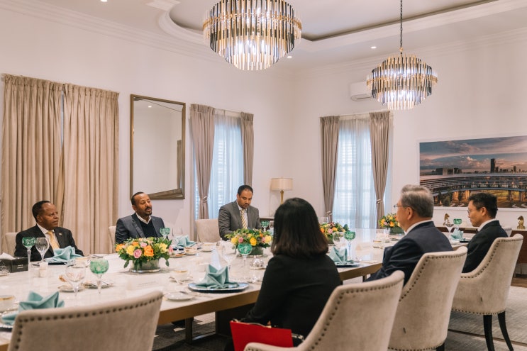 박진 외교부 장관, <b>에티오피아</b> 아비(Abiy) <b>총리</b> 주최 업무오찬... 