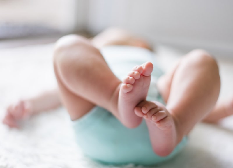 아기 백반증 초기 증상 원인 신생아 얼굴 반점 흰점 치료 방법