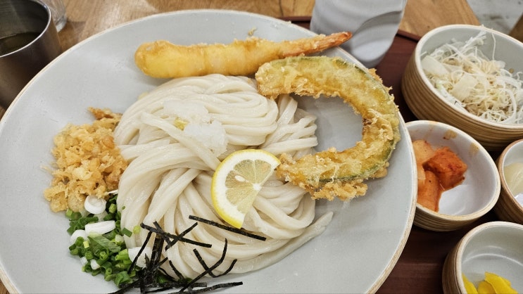  목동 오목교역 우동 맛집 <이키이키>