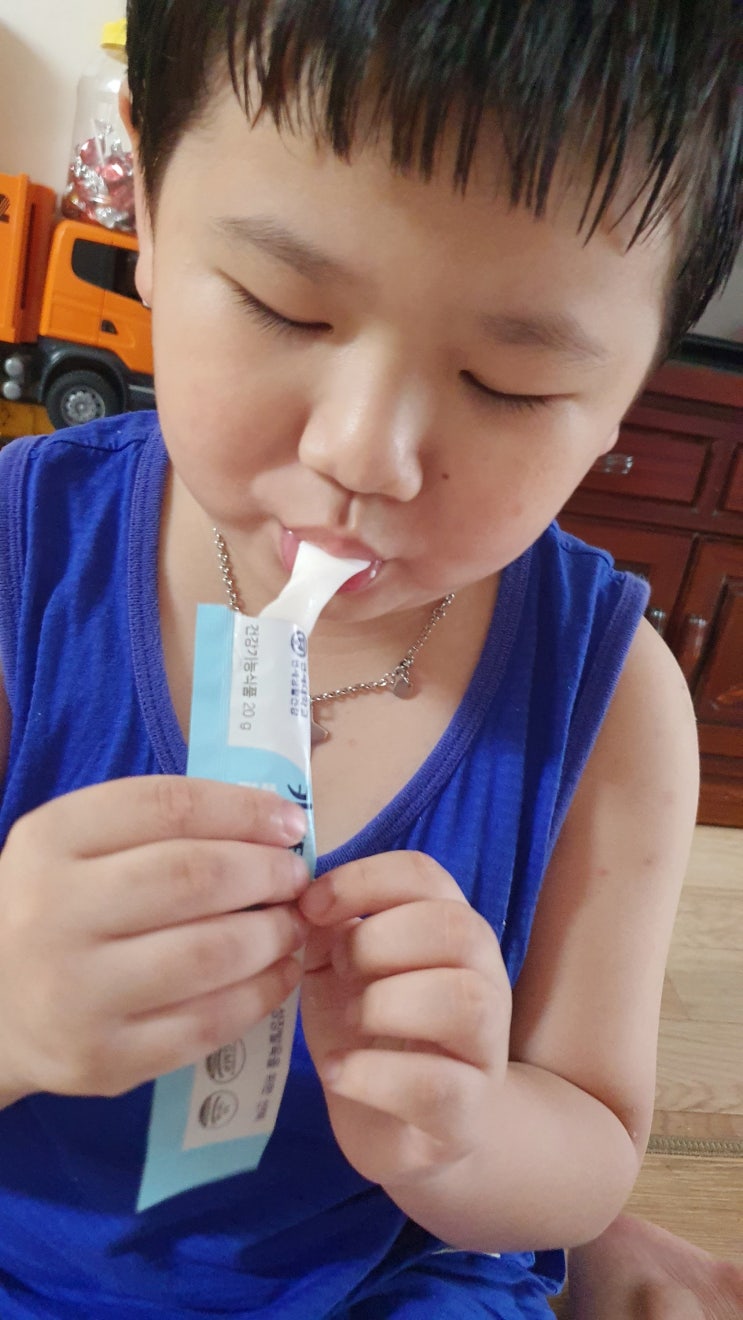  성장기어린이영양제 맛과 건강을 사로잡은 연세생활건강 연세키즈텐칼슘업