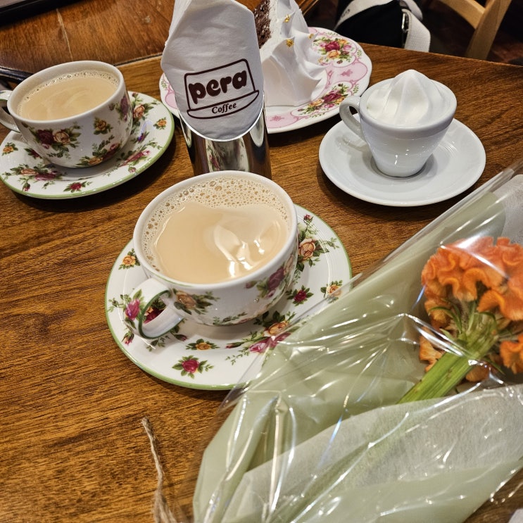  사당역 파스텔시티 케이크 맛집 <카페 페라 클래식>