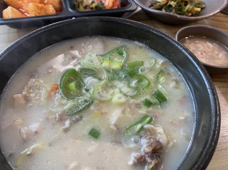  서현 순대국 맛집으로 이미 유명한 서현순대