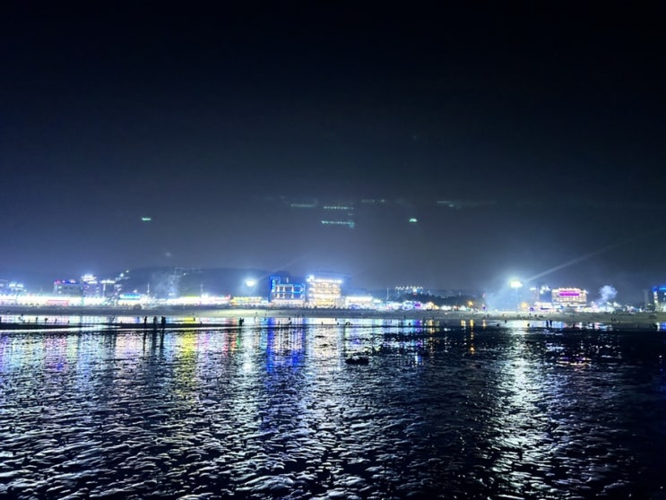 서울근교 바다 을왕리 해수욕장 밤에가도 사람 많다.
