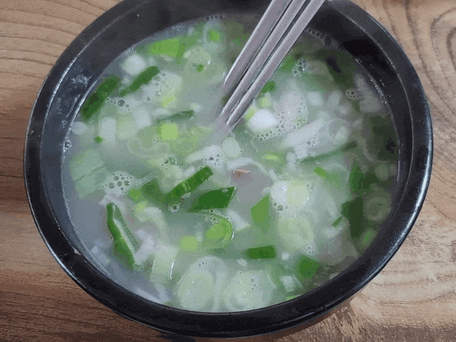  허영만의 백반기행이 찾은 소머리국밥 맛집여행, 주문진 철뚝소머리집