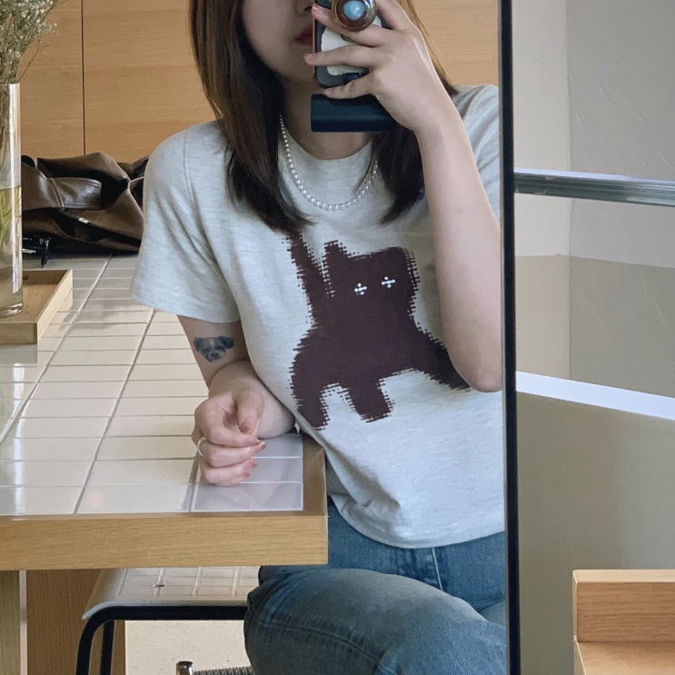  [내돈내산] aeae 고양이 반팔 티셔츠 (flashed cats eye crop t-shirts)