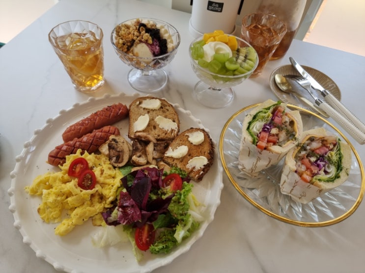  김해카페 "더골드베이커리바 & 요고프로즌요거트" 김해브런치 카페 추천맛집!