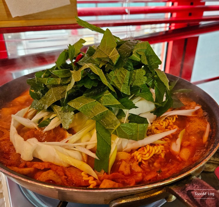  맨날 먹어도 맛있는 홍대 또보겠지떡볶이 / 합정 맛집