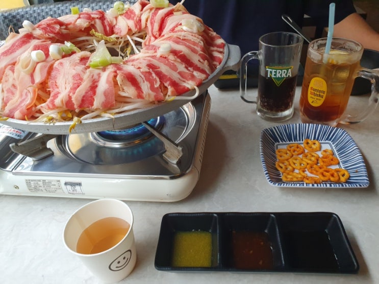  이수역 술집 위안에서 온천샤브와 얼그레이 하이볼