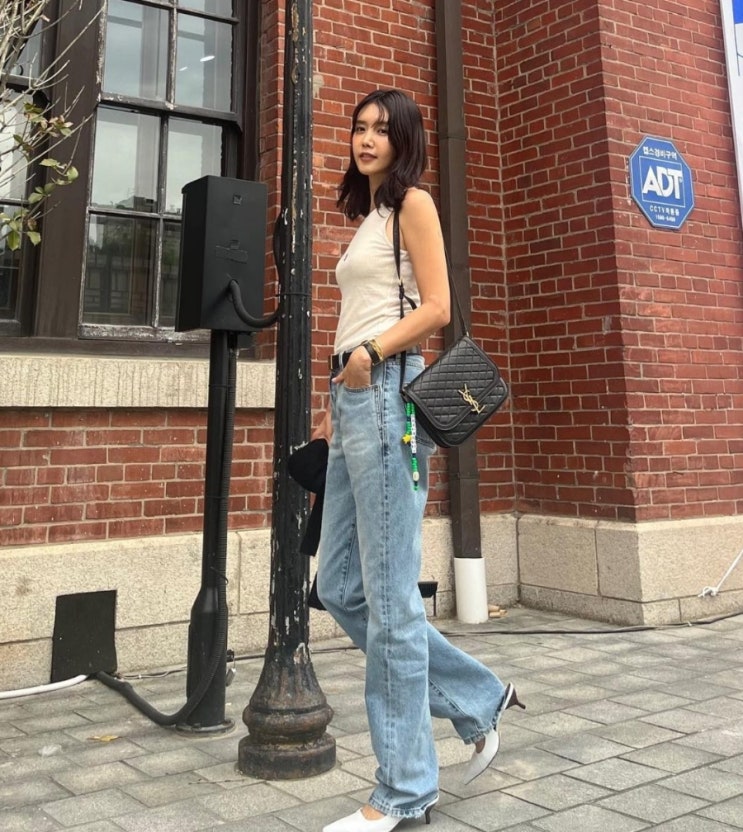  채정안 인스타그램 사복패션 속 명품가방 생로랑 솔페리노 숄더백 정보