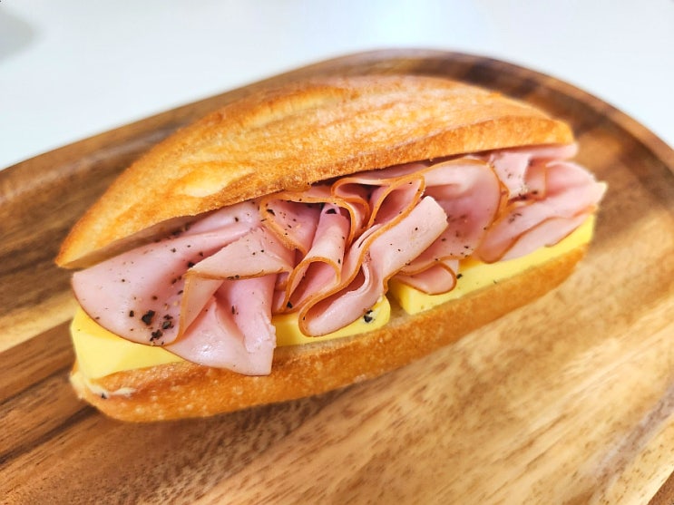 송파 헬리오시티 빵집 비네브 잠봉뵈르 올리브 치아바타 롤치즈식빵