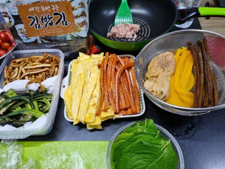  농라 건어물남 두번구운김밥김으로 고추김밥 김밥만들기