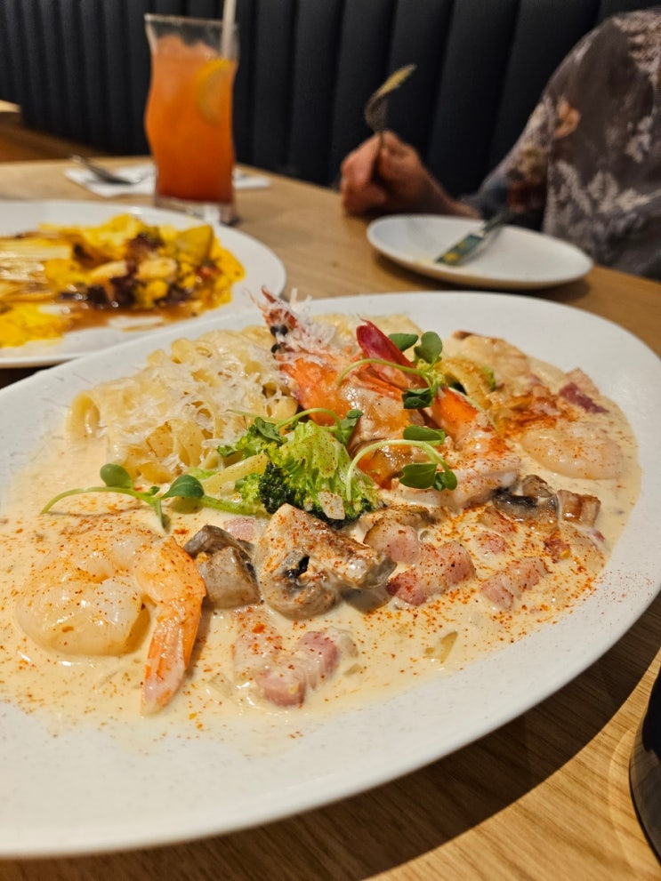 [강남 맛집] 강남역 청첩장 모임 레스토랑 파츠 강남N점