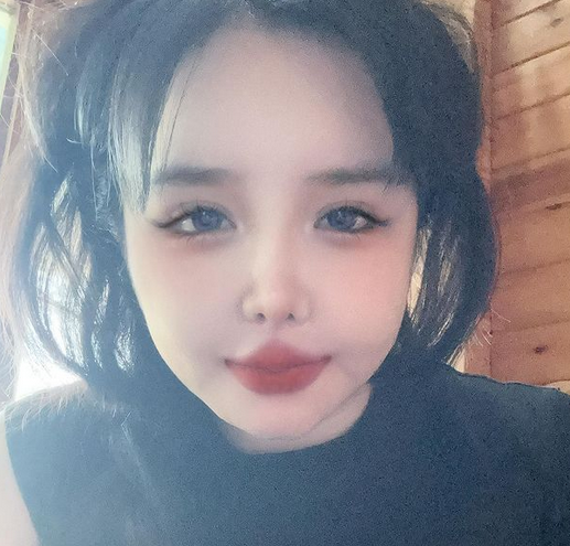  박봄 근황 리즈 최근 얼굴 논란