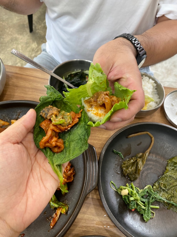  경기도 화성 월문온천 근처 우리 꽃식물원 인근 맛집 농부인의 밥상