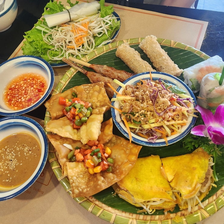 베트남) 다낭 한시장 근처 2명에서도 다양한 메뉴를 맛 볼수 있는 맛집 추천 "코바 식당"