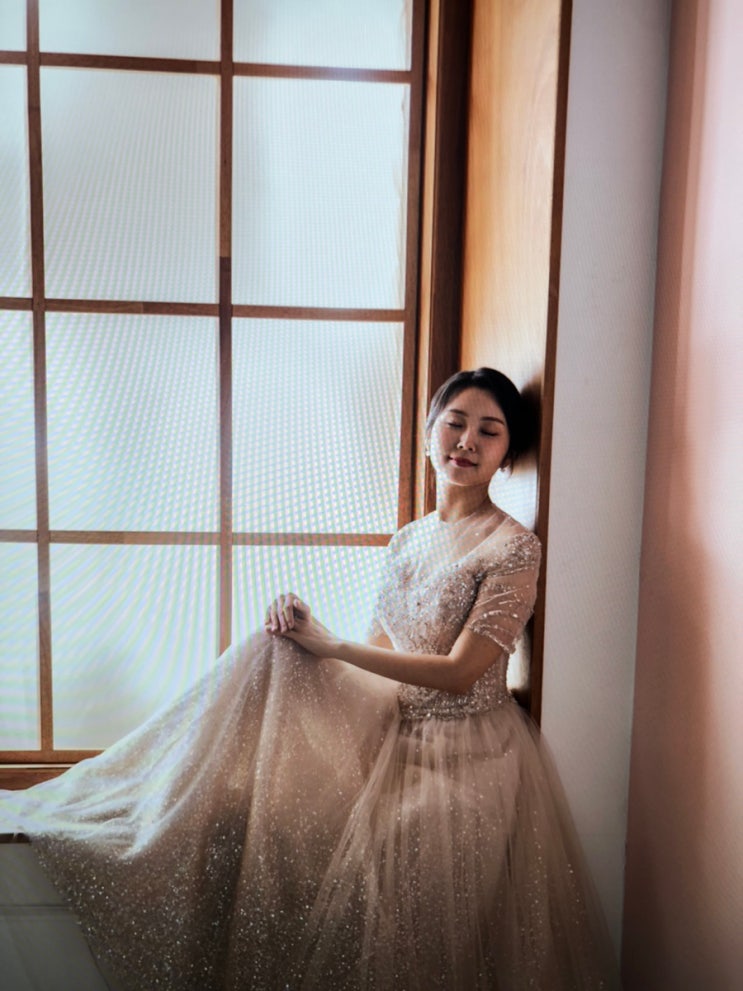 웨딩 촬영한 것 모니터 촬영샷 웨딩 촬영한 것 모니터 촬영샷