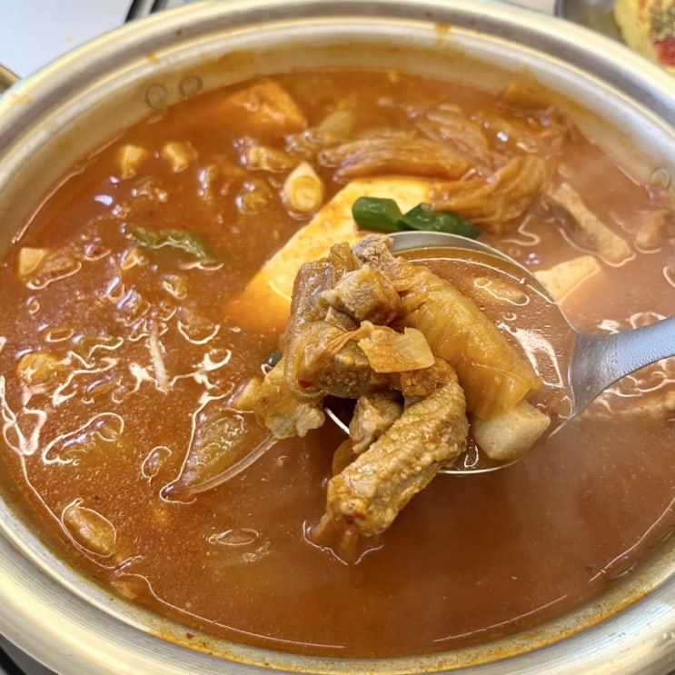 [경기도 수원] 맛있는 찌개가 있는 청년찌개 호매실점