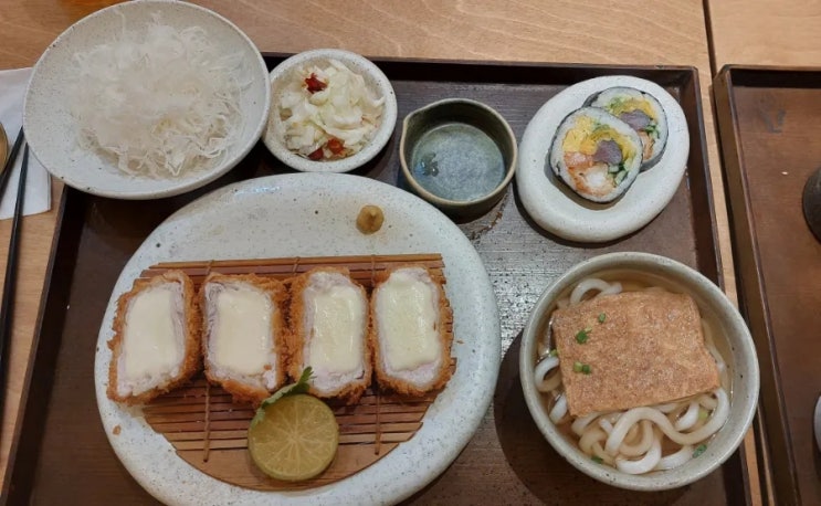 용산아이파크몰 맛집: 카츠8 깔끔한 맛 용산역 돈까스 맛집