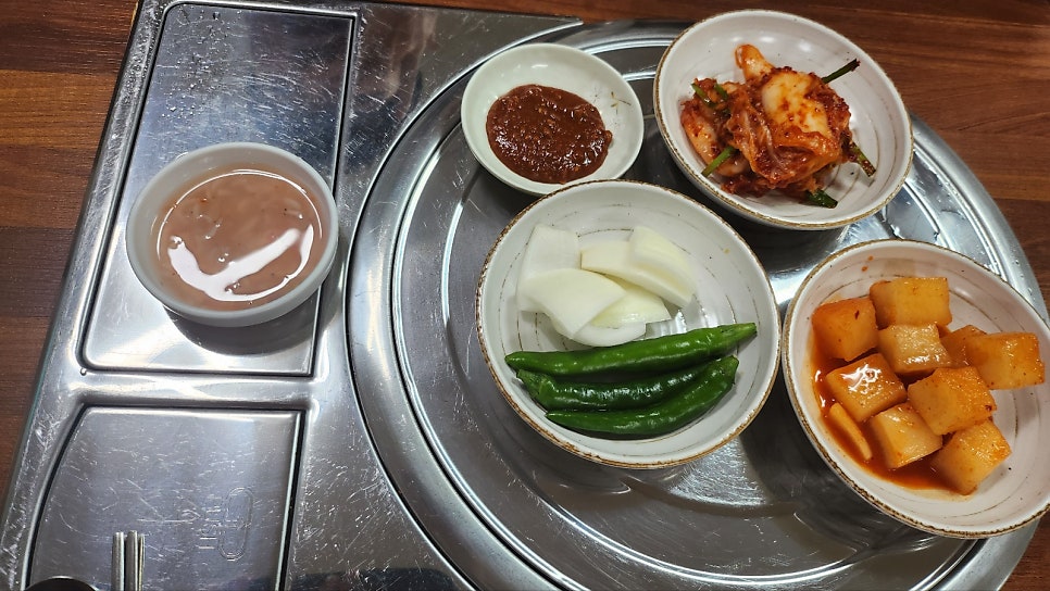 부산아지매국밥 동두천생연점 사진 5