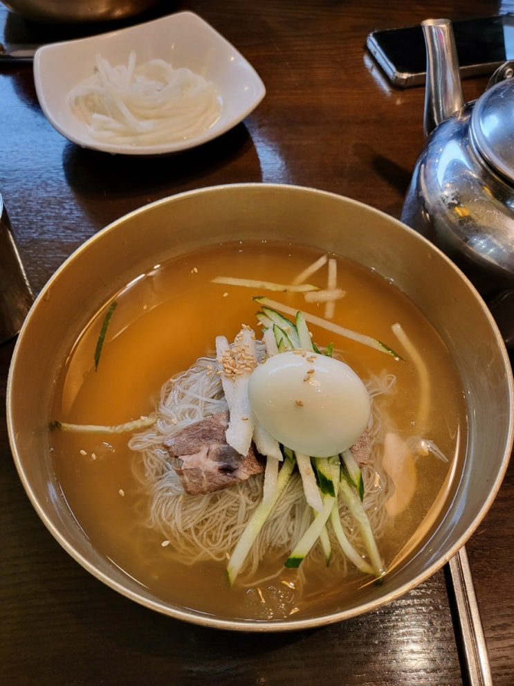  반포역 뉴타운 상가 함흥냉면 본함흥면옥