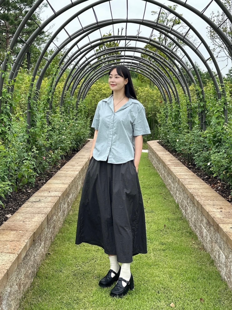  디자이너브랜드 안온 셔츠, 편한 여름 반팔 셔츠를 원한다면 사각거리는 여름 반팔셔츠를!