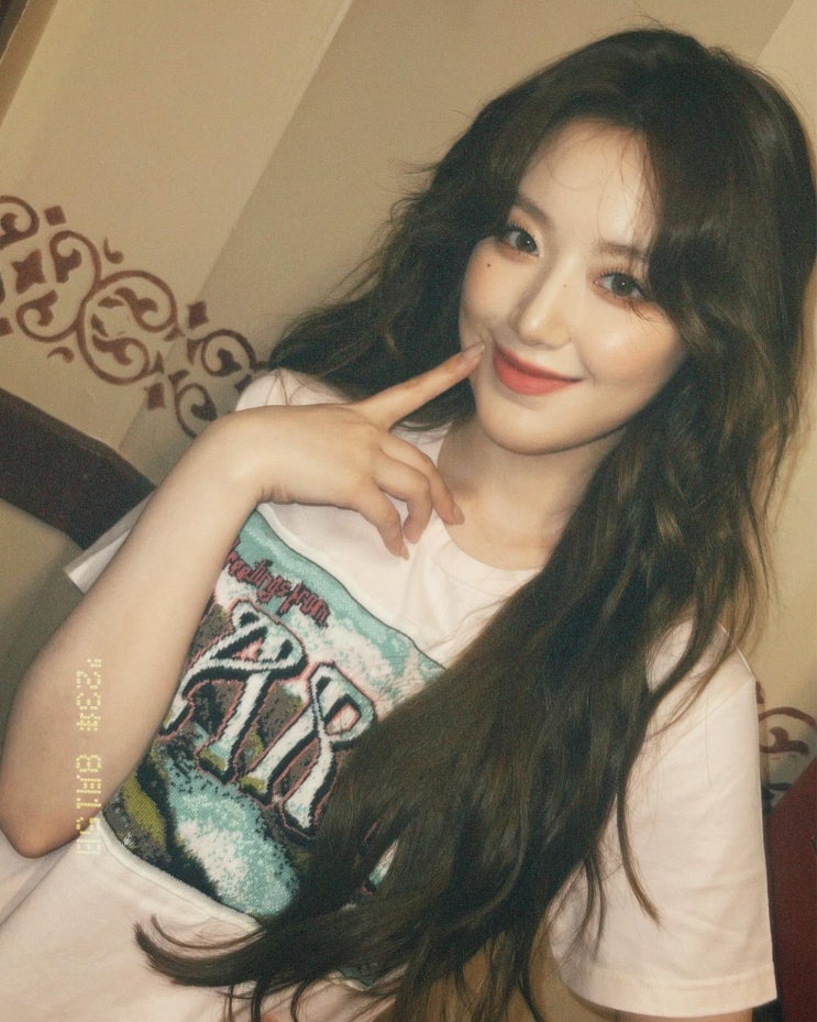 아이들 슈화 BARRIE 베리 반팔티 정보 프린트 티셔츠 여름 코디 아이들 슈화 BARRIE 베리 반팔티 정보 프린트 티셔츠 여름 코디