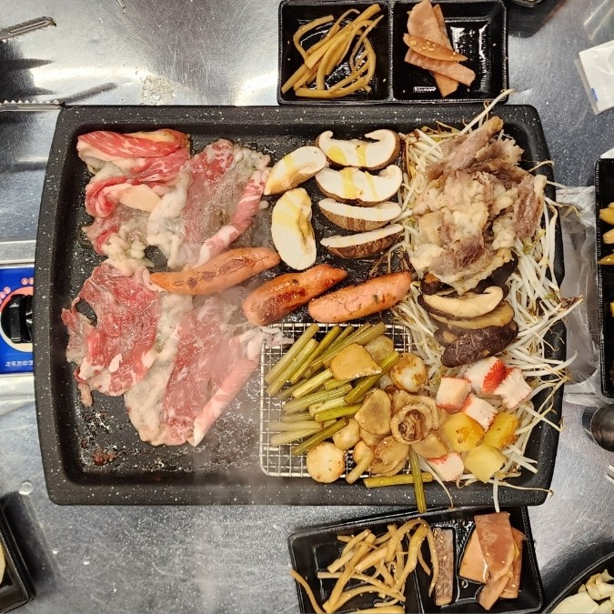 부산대 퇴근길, 장전동 차돌박이삼합 소곱창전골 짱아지 맛있는집