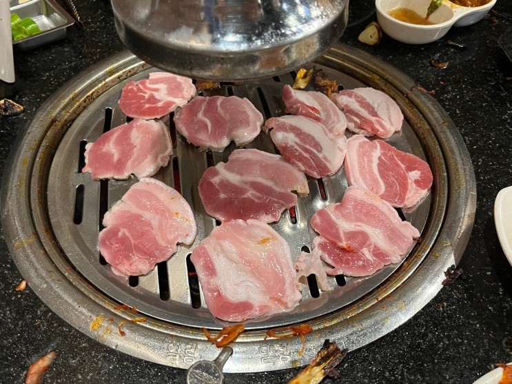  치앙마이삼겹살 치앙마이무한리필 치앙마이고기집 기본 목살 삼겹살부터 고추장삼겹살까지 맛있었던 무한리필 치앙마이한식당 람람 LumLum ร้าน ล้ำลำ