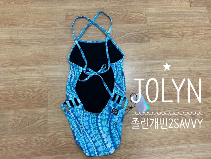 JOLYN GAVIN2 SAVVY 졸린 개빈2 새비 쌔비 나의 첫 꽃무늬 수영복! 쿨다운된 컬러라 예쁨 (+ 나이키사이즈 26과 비교, 졸린개빈2 솔리드 vs 프린트 비교) JOLYN GAVIN2 SAVVY 졸린 개빈2 새비 쌔비 나의 첫 꽃무늬 수영복! 쿨다운된 컬러라 예쁨 (+ 나이키사이즈 26과 비교, 졸린개빈2 솔리드 vs 프린트 비교)