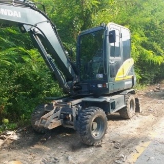 현대 HW60A 2022년식 7800만원 판매합니다. 현대 HW60A 2022년식 7800만원 판매합니다.