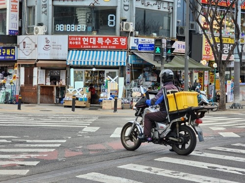 동네 배달맨끼리 짜고치기...교통사고 꾸며 보험금 7200만원 ‘꿀꺽’ 동네 배달맨끼리 짜고치기...교통사고 꾸며 보험금 7200만원 ‘꿀꺽’