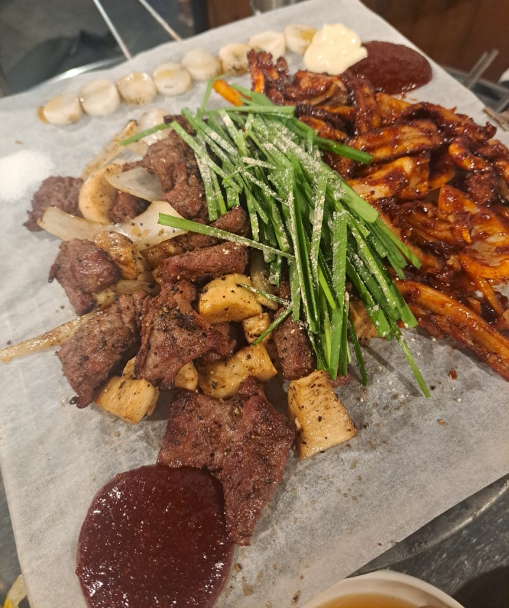 [구디 맛집] 구공탄곱창 구로디지털점 :: 소주를 부르는 연탄 갈매기와 연탄꼼장어