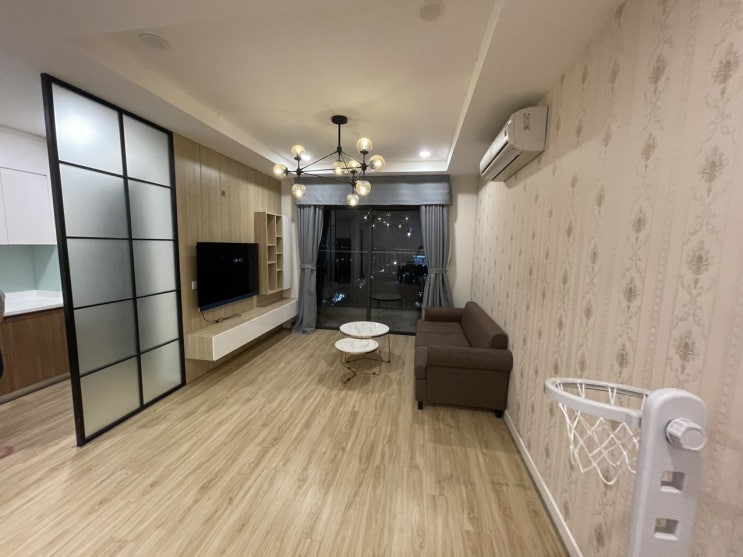 하노이 서호 코스모(Kosmo Tay Ho) 아파트 3룸 풀옵션 임대 월세 2100만동, 중층 36평 [2023년 8월 즉시입주가능]