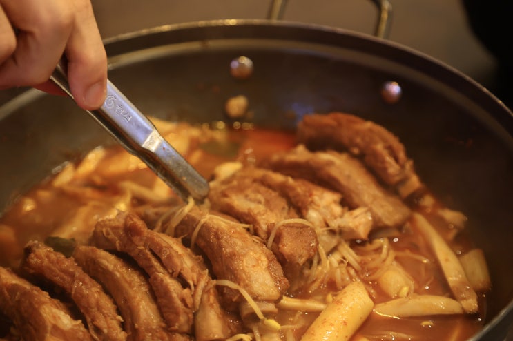  맛있다는 소리가 절로나오는 등갈비 잠실맛집 | 담산 잠실새내