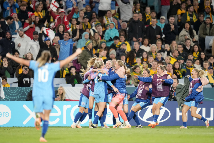 <b>여자축구 월드컵</b> 잉글랜드, 개최국 호주에 3-1 꺾고 <b>결승행</b>... 