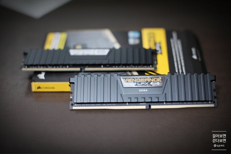  커세어 CORSAIR VENGEANCE LPX DDR4 3600 메모리