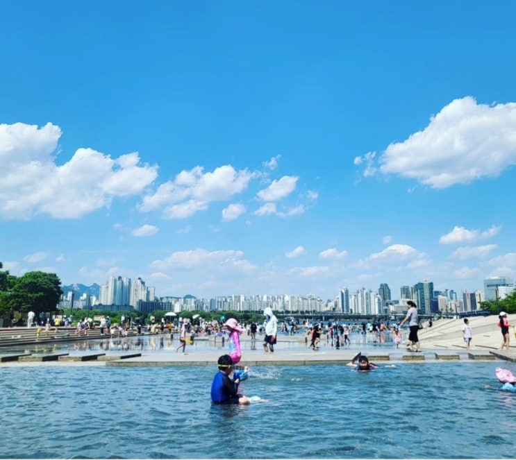  [서울 물놀이할 만한 곳] 여의도 물빛광장
