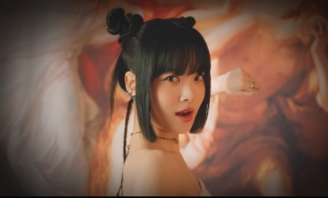 <b>르세라핌</b> 노래 이브 프시케 그리고 푸른수염 뜻/<b>빌보드</b>