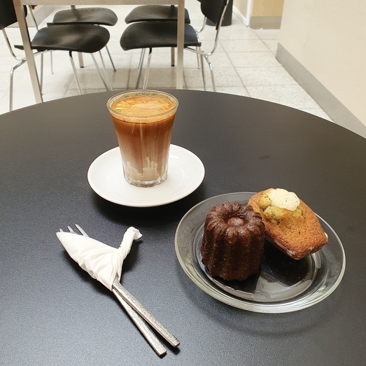  광주 동구 카페 불로동 커피 맛집 빙크 vink 빙크라테 마들렌 까눌레