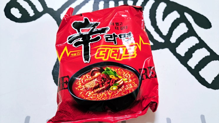 신라면 더레드 리뷰 원래맛도 살리고 잘 만들었네요! 신라면 더레드 리뷰 원래맛도 살리고 잘 만들었네요!