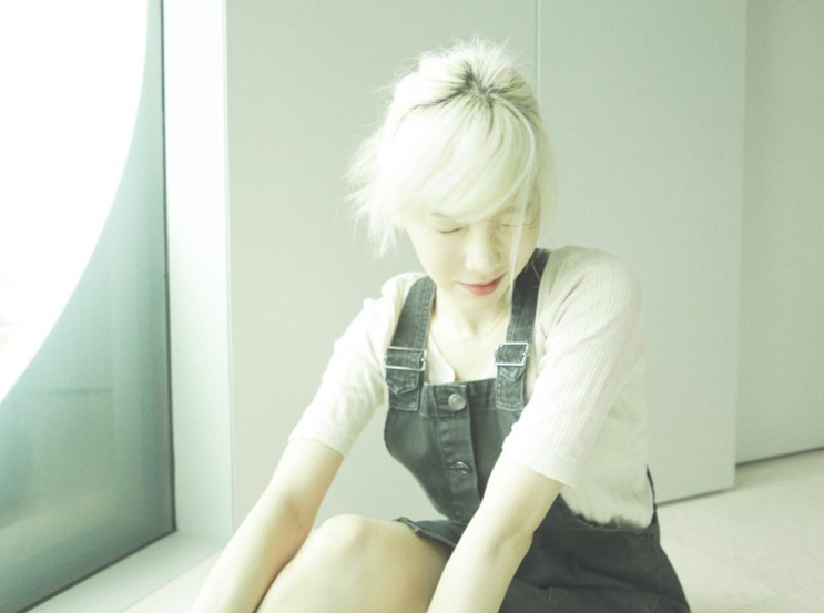  태연 백금발의 조화, 탈색 머리 관리