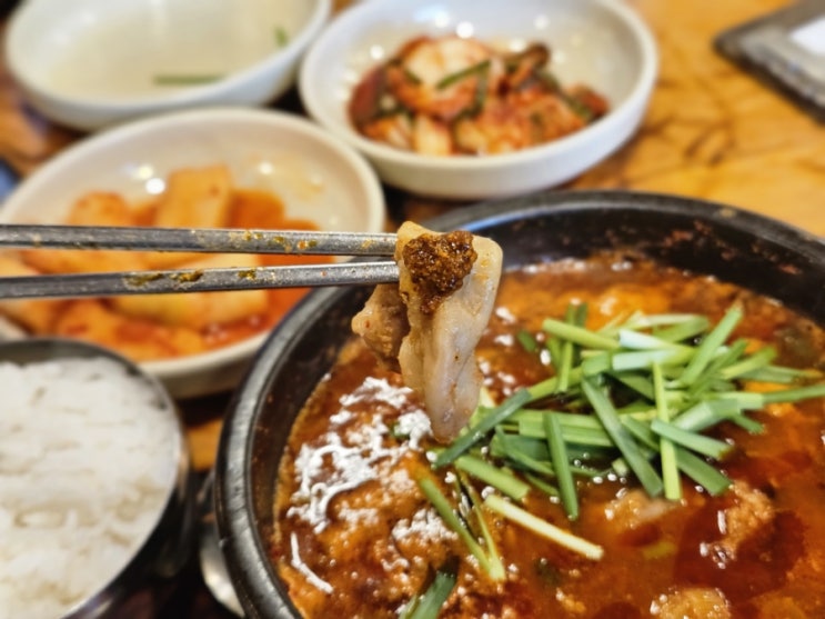  오산 4년 자취생 추천 은계동 내장탕 맛집 새말해장국 (메뉴, 주차, 비법소스)