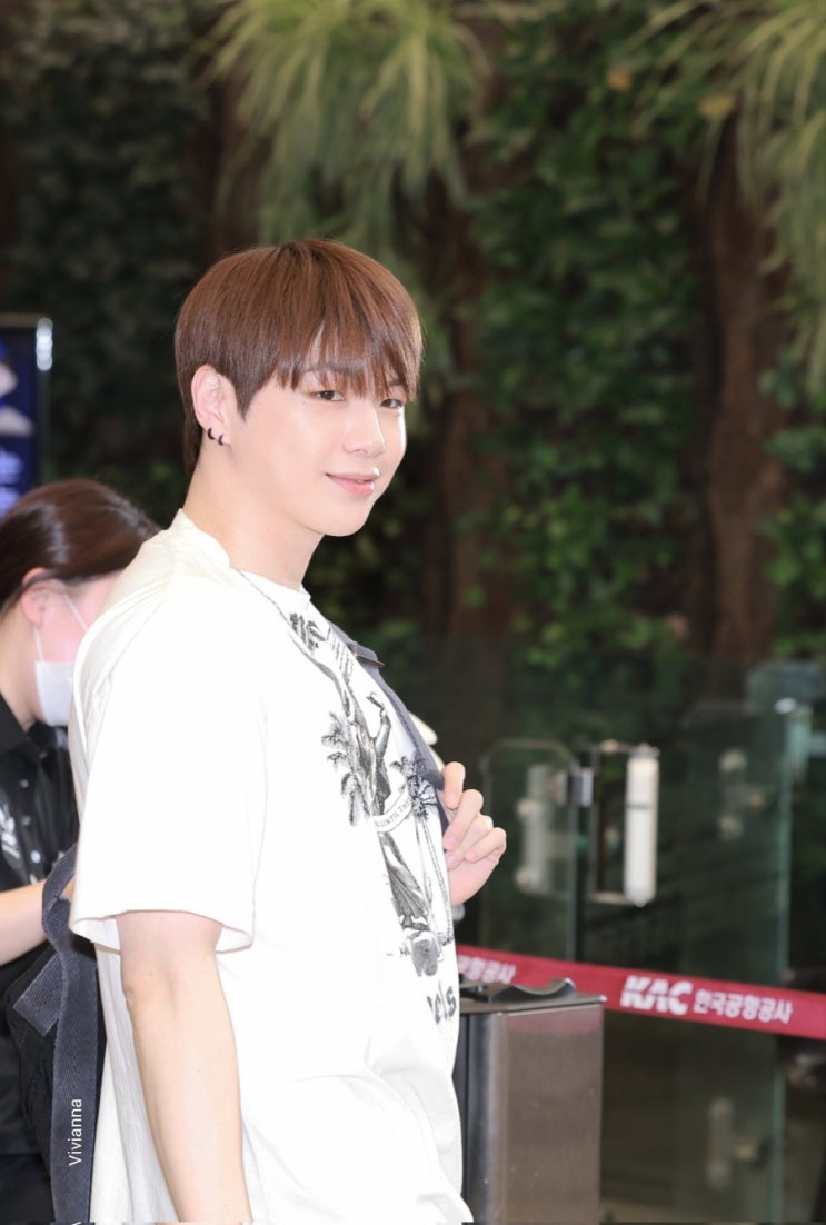 강다니엘 <b>서머소닉</b> 고고고
