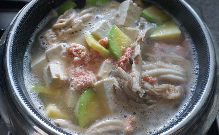  요리 똥손도 가능한 초간단 '명란찌개' 끓이는 방법