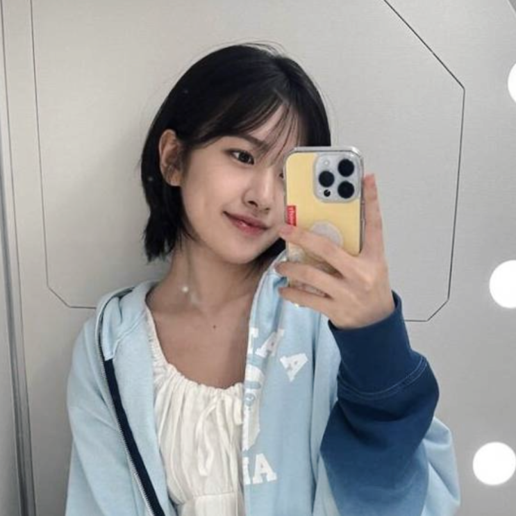  매력적인 변신! 안유진 짧은 숏 단발 머리 커트