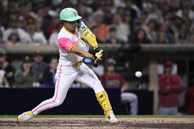 [오늘의MLB] (8.19) 팀을 구해낸 <b>김하성</b>! 8회 2타점 결승타 작렬