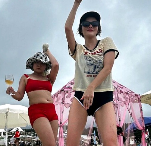 박나래X황보라 나이 학력 남편 차현우 양양 해수욕장 오겹살 생맥주 고기집 촬영지 어디 수영복 MZ따라잡기 나혼자 산다 박나래X황보라 나이 학력 남편 차현우 양양 해수욕장 오겹살 생맥주 고기집 촬영지 어디 수영복 MZ따라잡기 나혼자 산다
