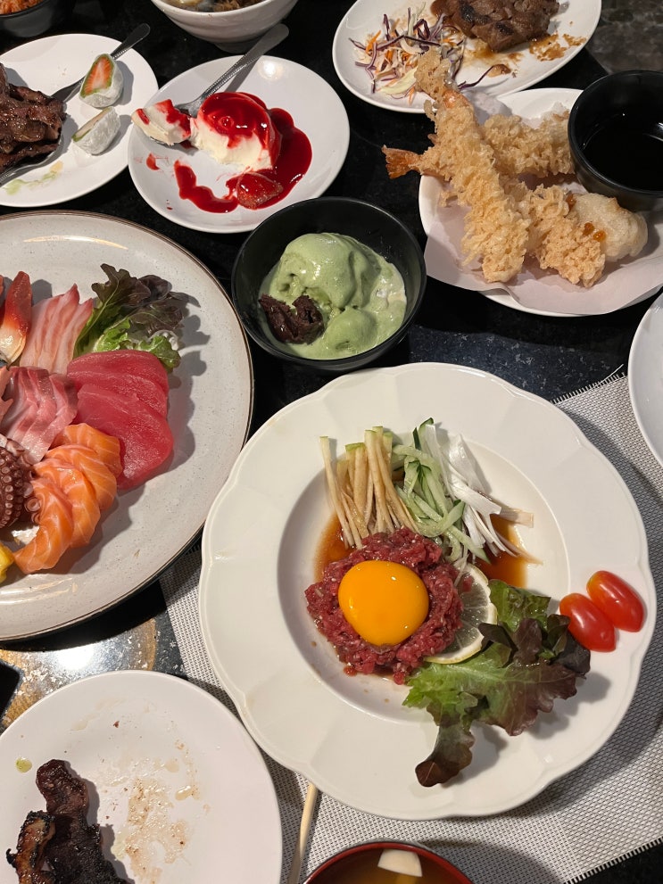  치앙마이무한리필맛집 치앙마이고기집 치앙마이야키니쿠 질좋은 해산물, 연어, 굴, 야키니쿠를 무제한으로 치앙마이프리미엄뷔페 유다이 Yuu Dai Premium Buffet